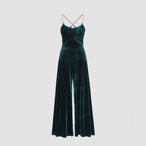 Elegant Velvet Jumpsuit in Teal